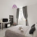 Bed & Breakfast Calafatari 3*