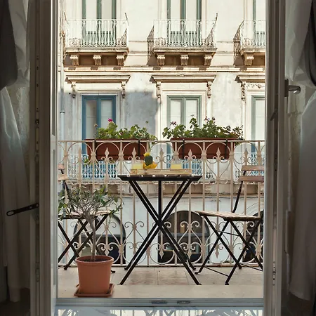 Calafatari 4* סירקוזה