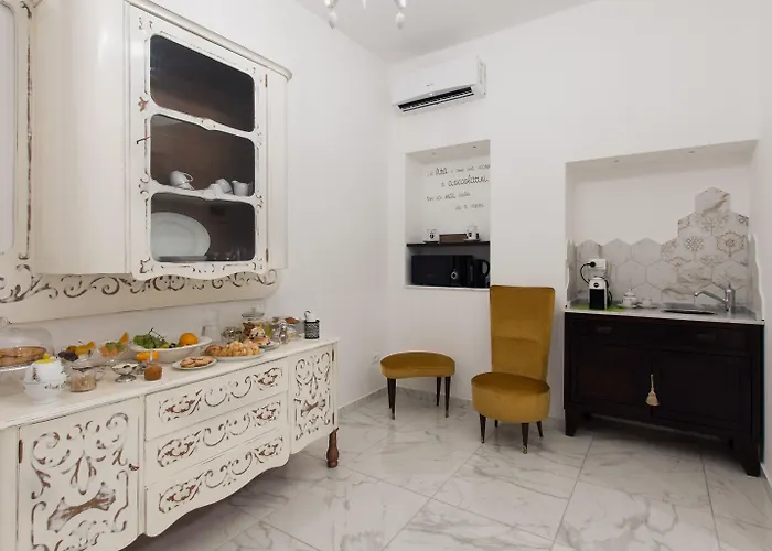 Bed & Breakfast Calafatari 4*